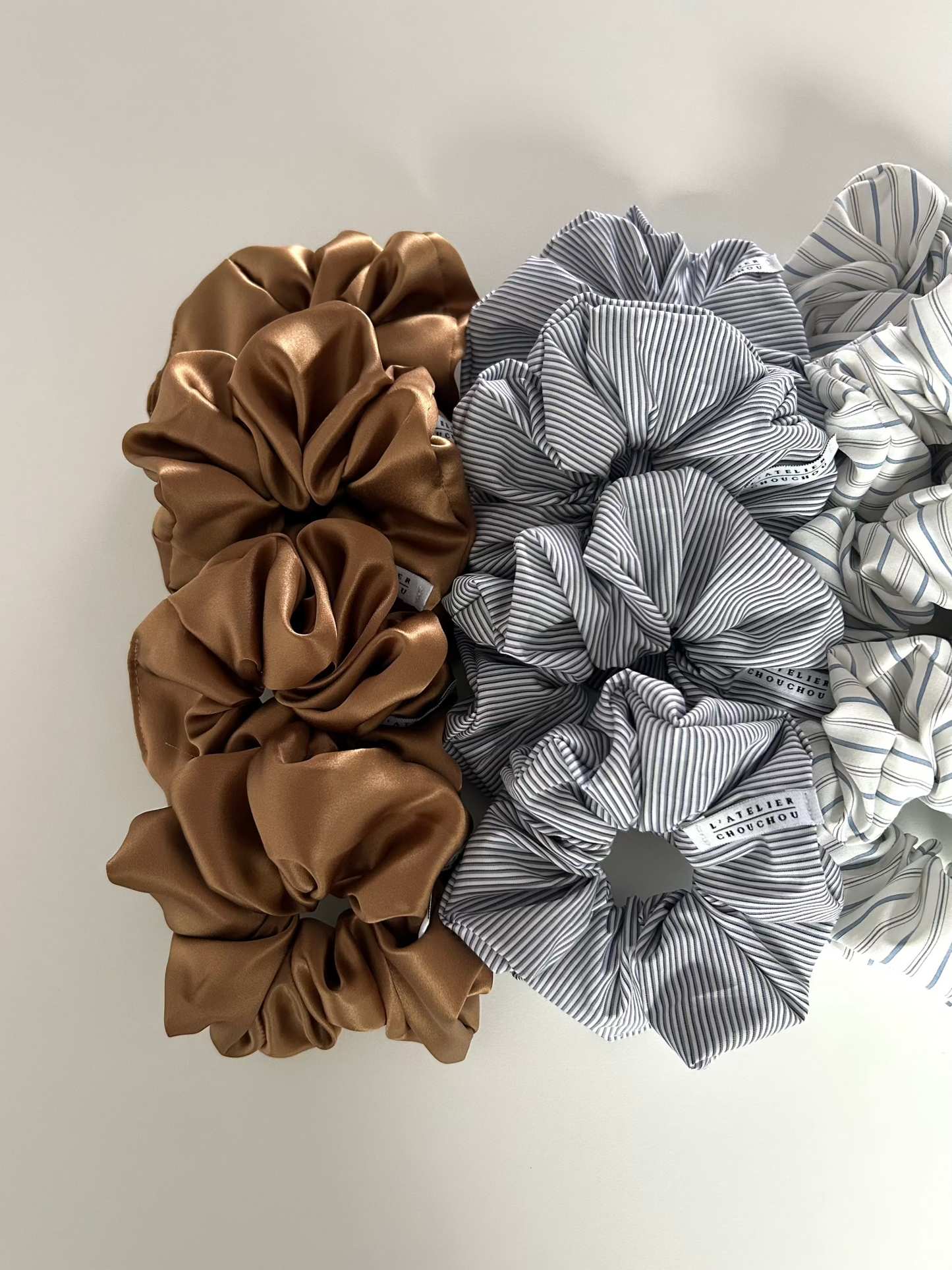 SILK SATIN CAMEL SCRUNCHIE