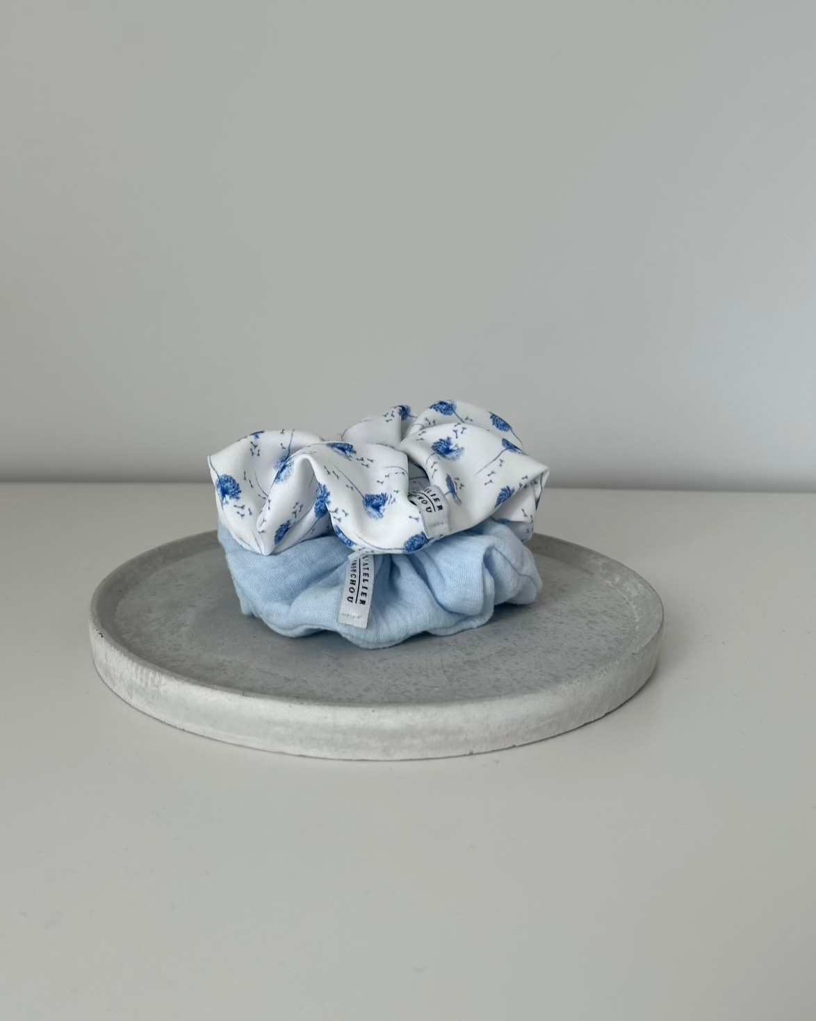 NUBE SCRUNCHIE