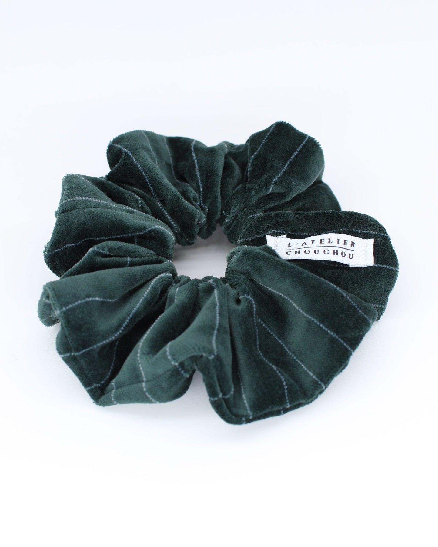 GREEN VELVET SCRUNCHIE